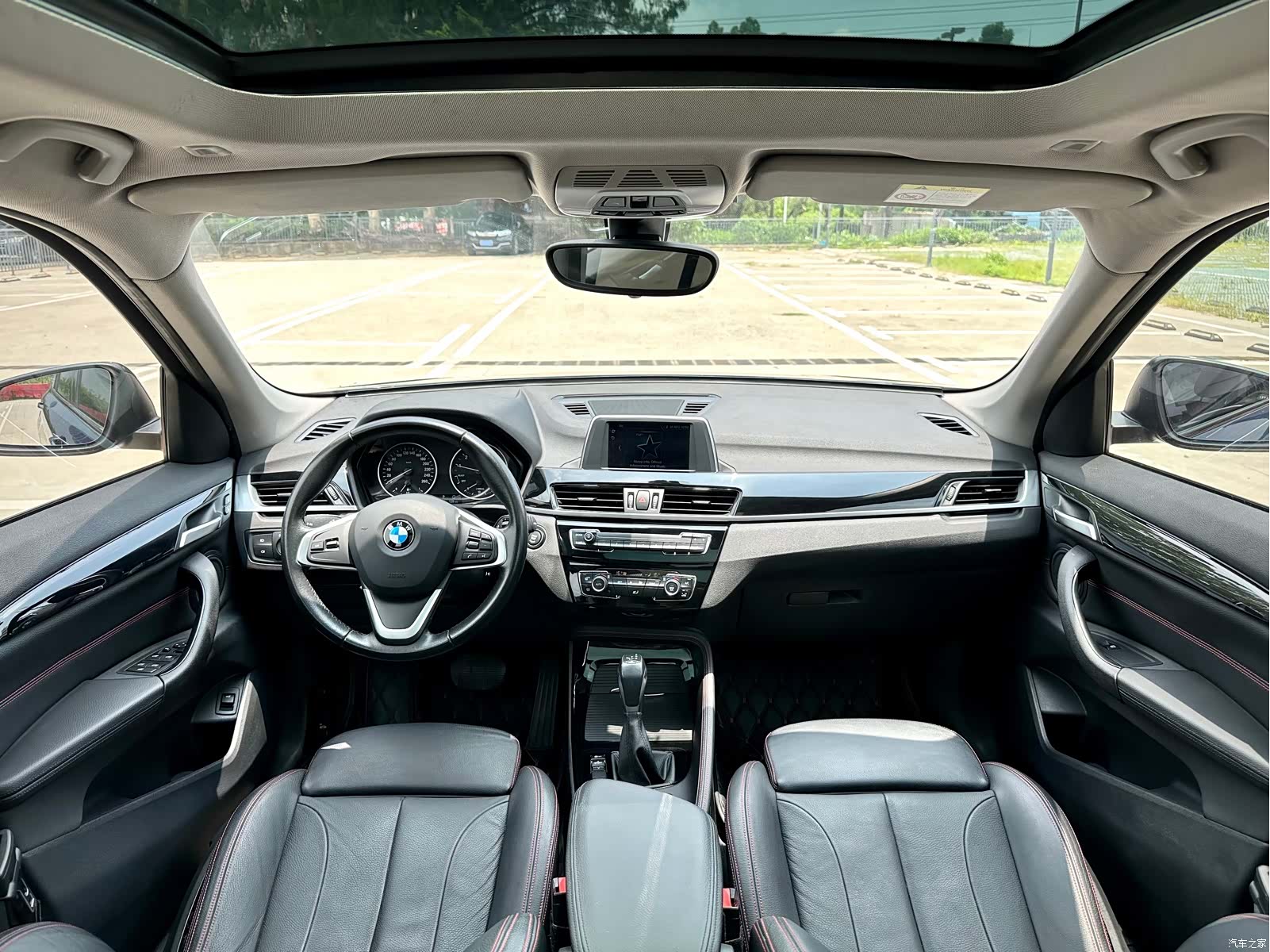 BMW X1, 2018 12