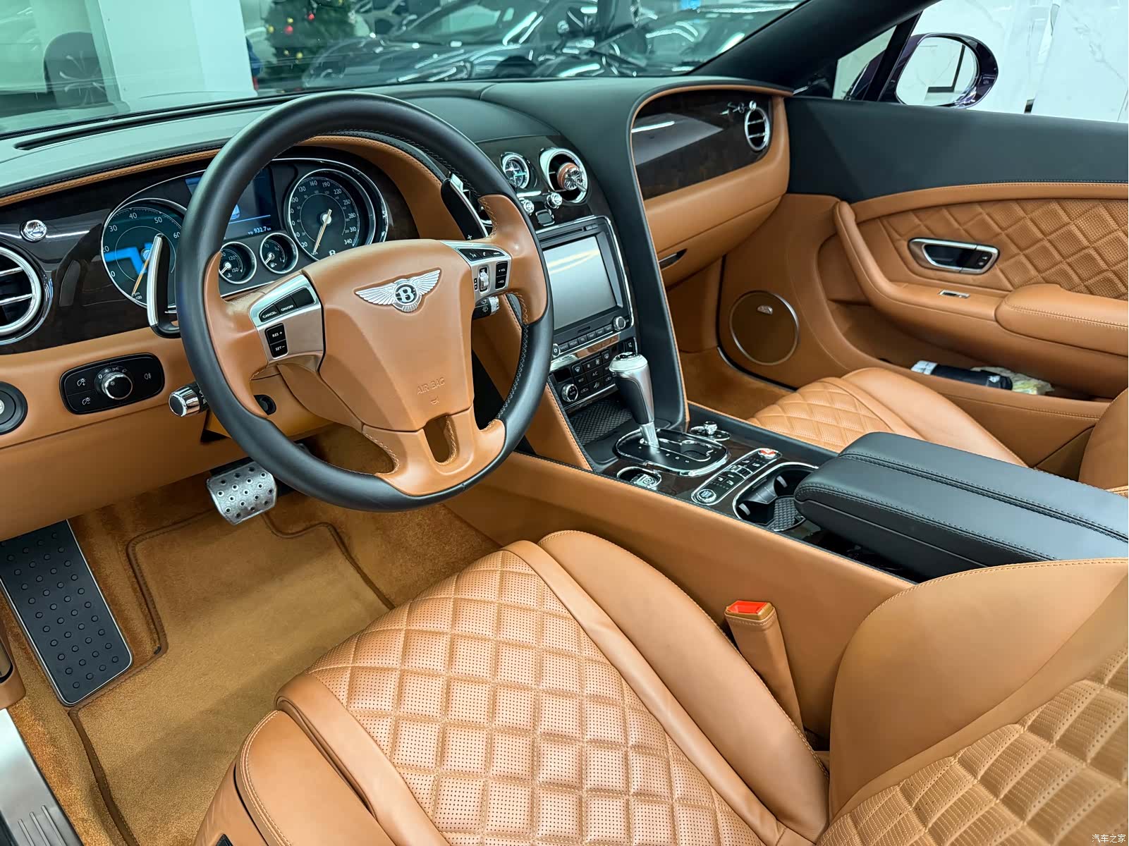 Bentley Continental GT, 2017 4