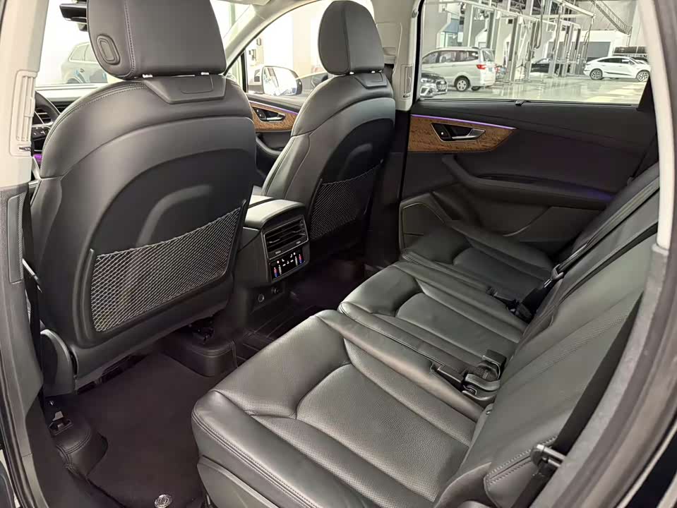 Audi Q7 Audi Q7
