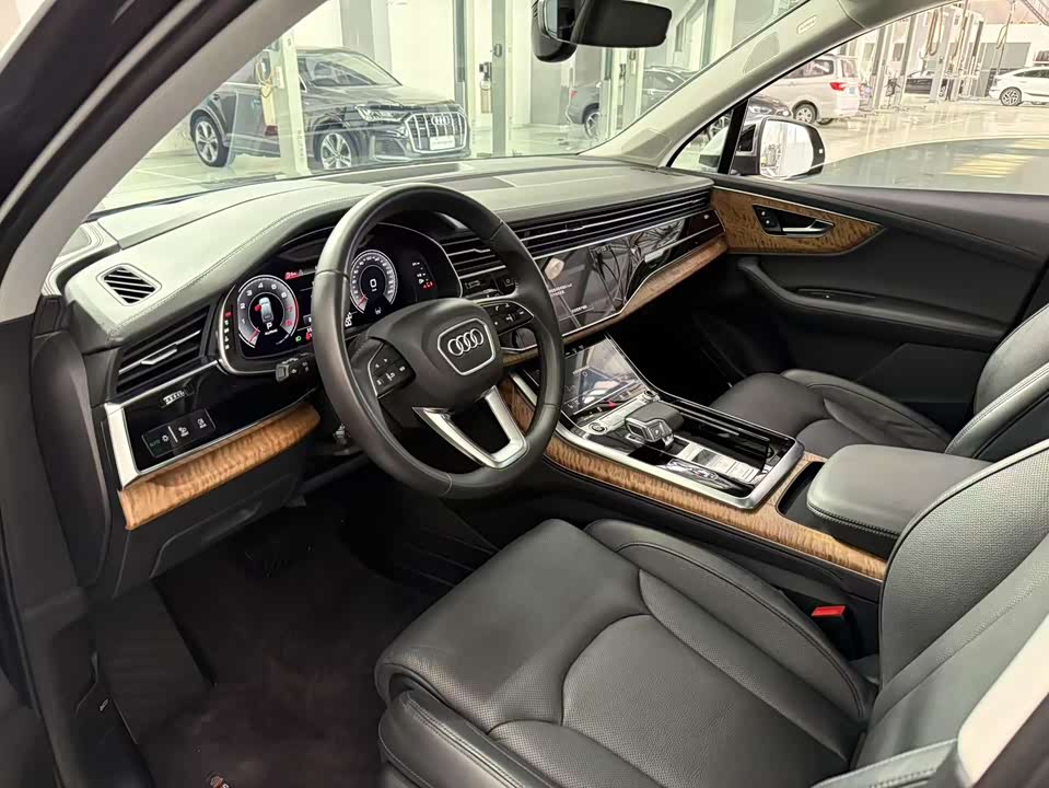 Audi Q7 Audi Q7
