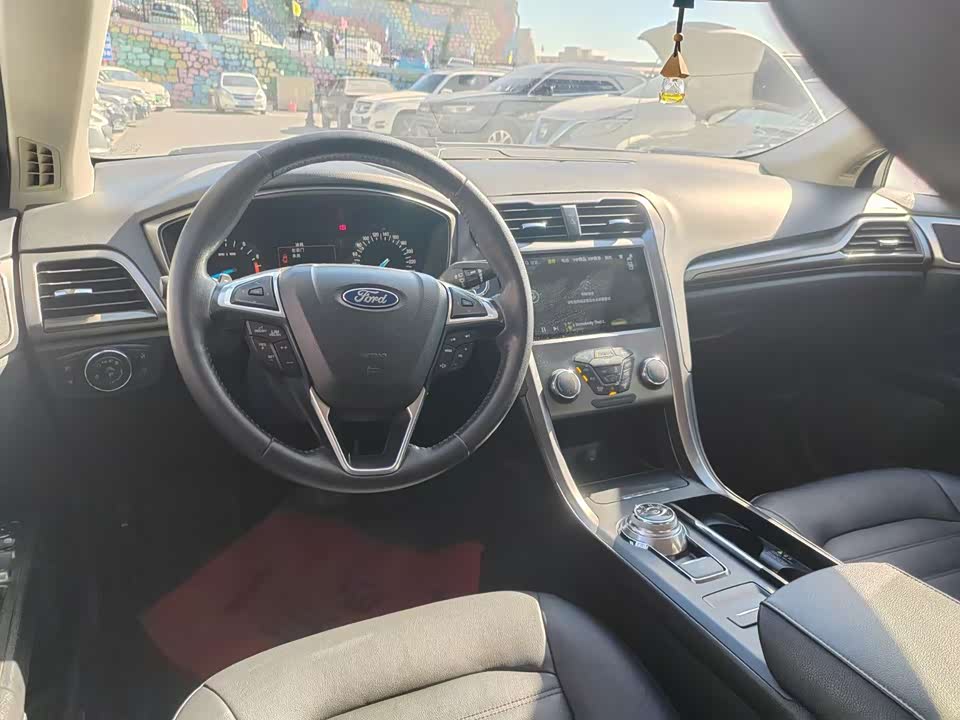 Ford Mondeo Ford Mondeo