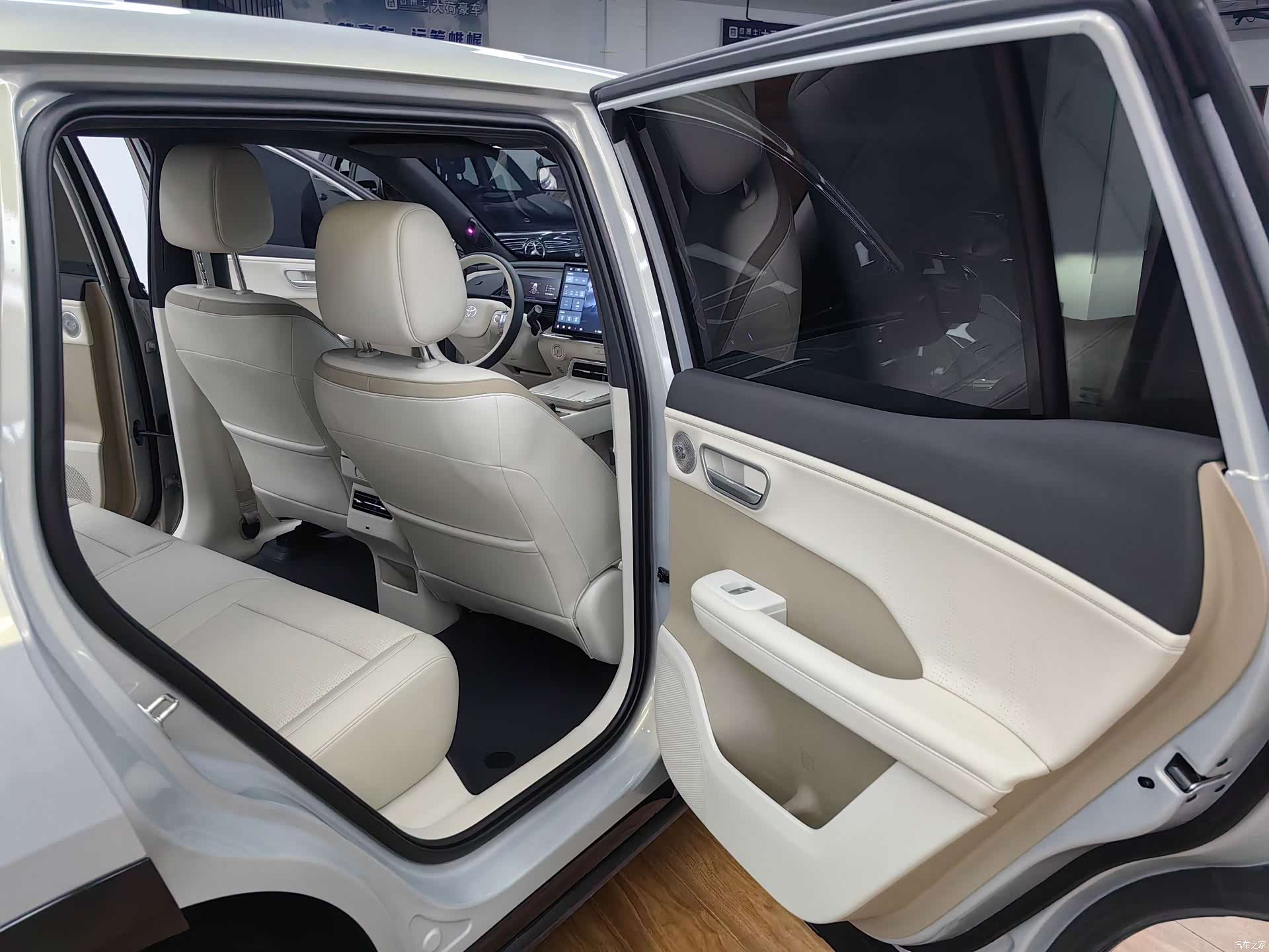 Toyota 3X, 2025 12