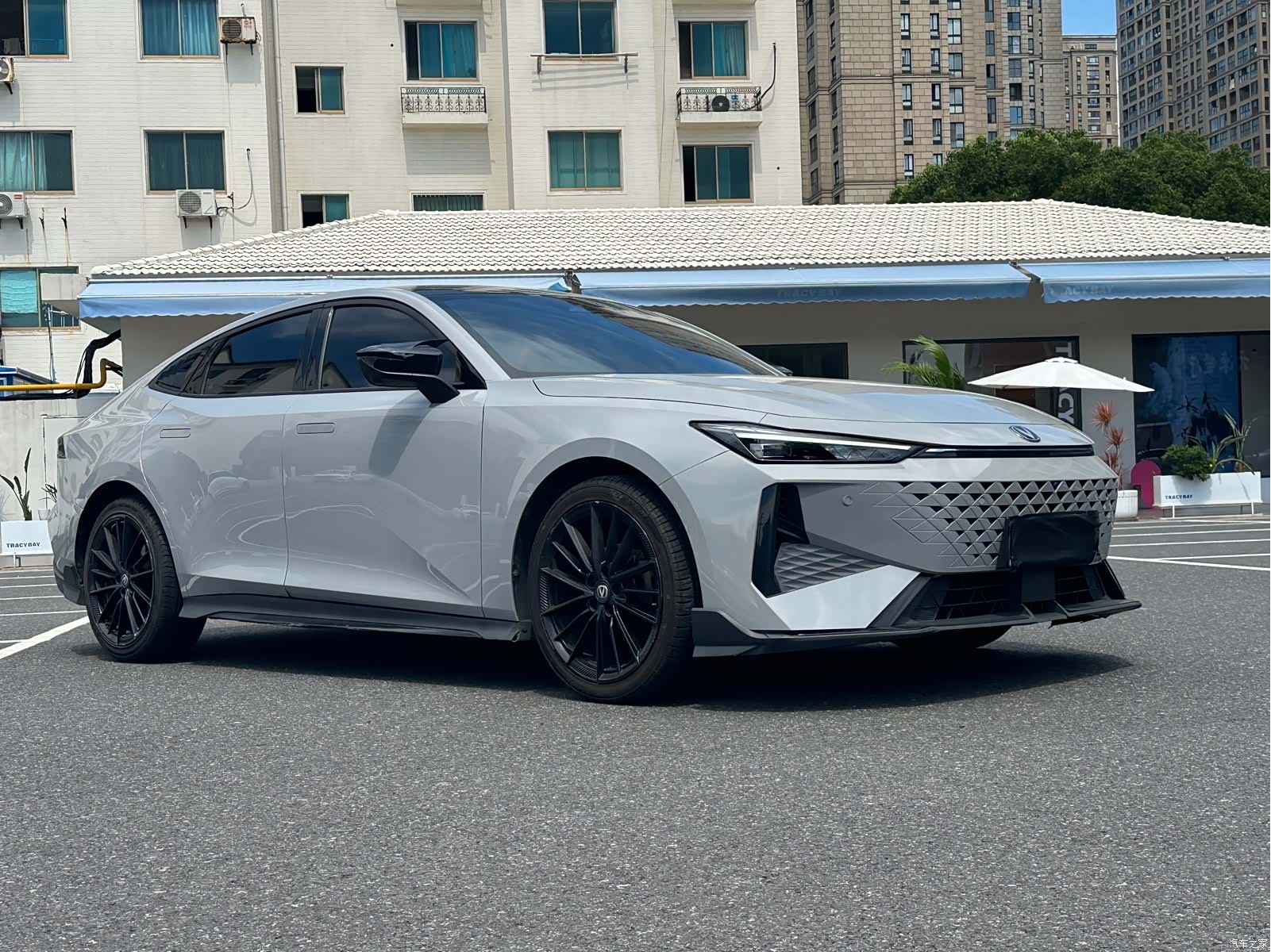 Changan UNI-V, 2024 3