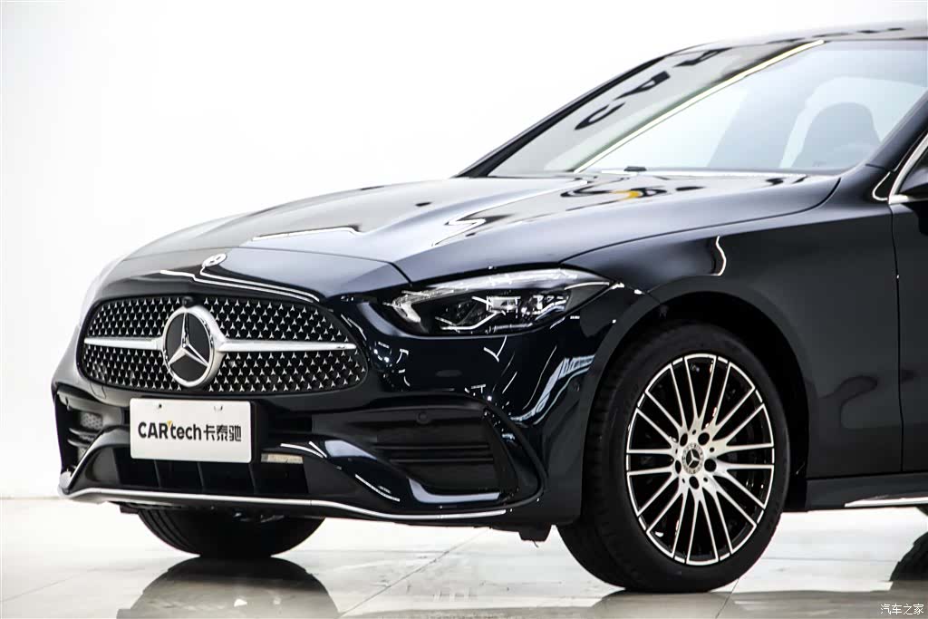 Mercedes-Benz C-Class, 2025 8