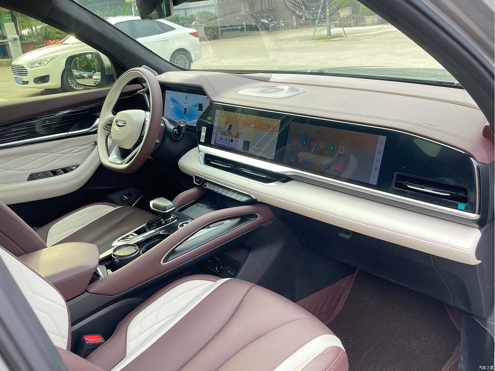 Geely Xingyue L, 2024 17