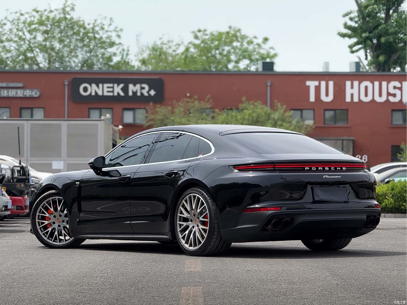 Porsche Panamera, 2025 4