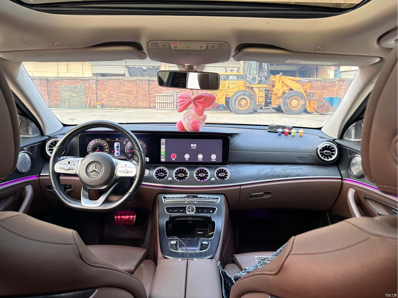 Mercedes-Benz E-Class, 2019 6