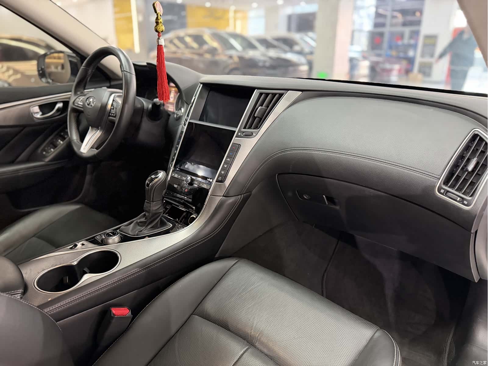 Infiniti Q50L, 2021 11