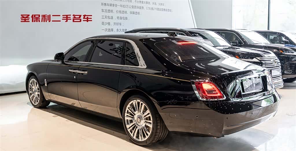 Rolls-Royce Ghost, 2022 3