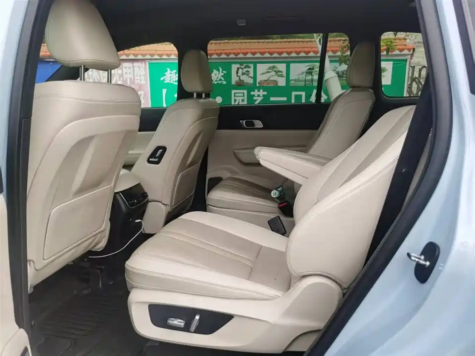 Li Auto Ideal ONE