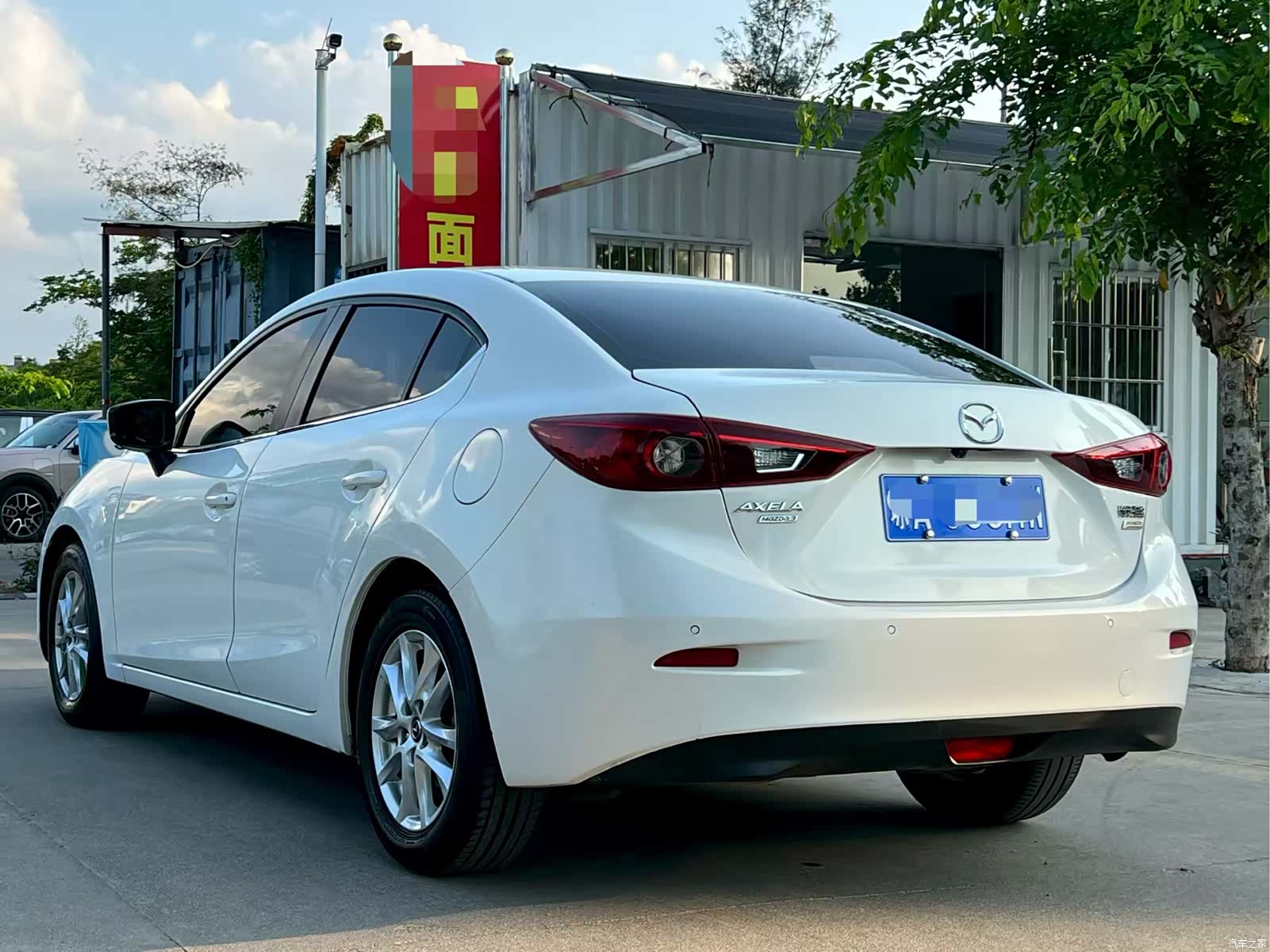 Mazda Mazda3, 2017 7