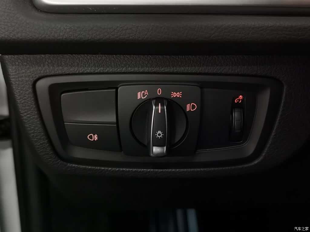 BMW 1 Series, 2021 21