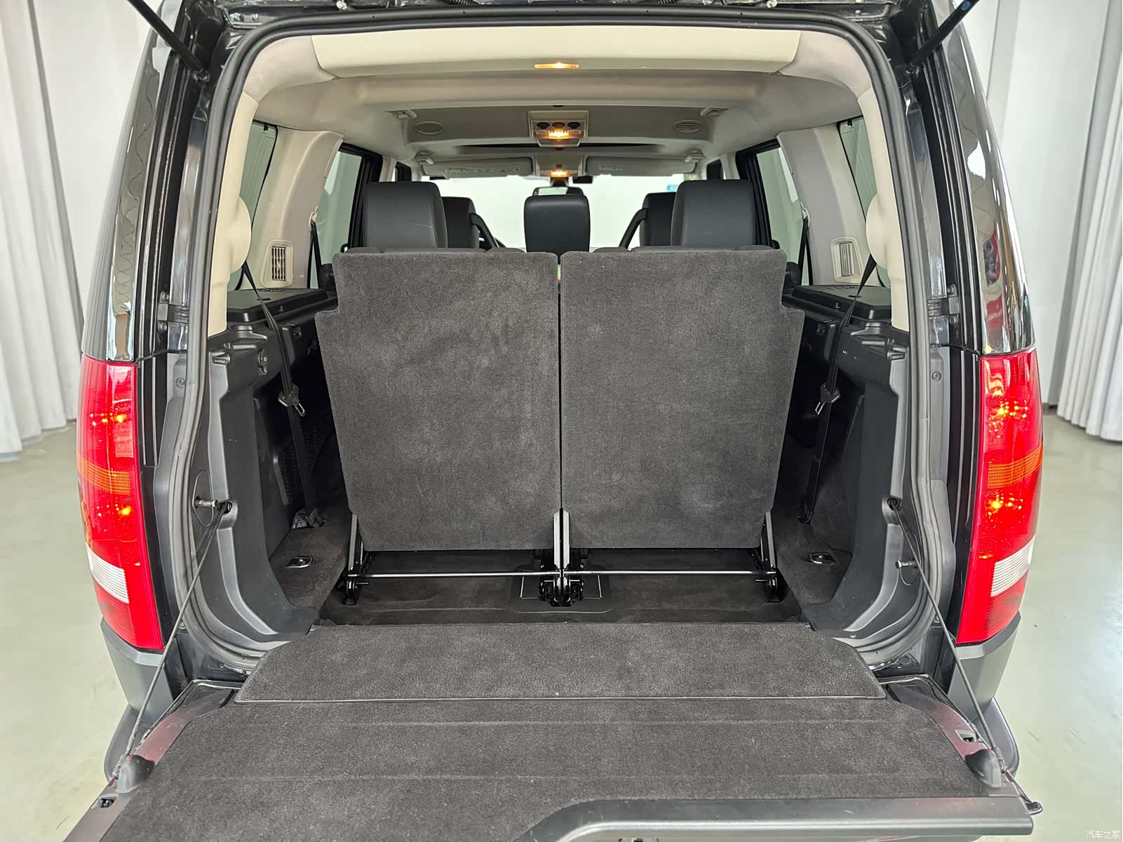 Land Rover Discovery, 2008 49