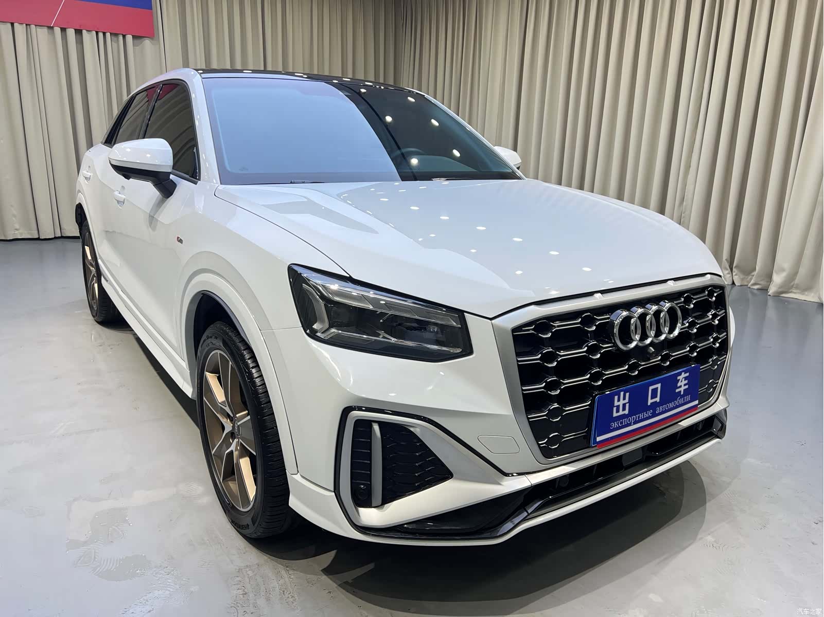Audi Q2L, 2022 3