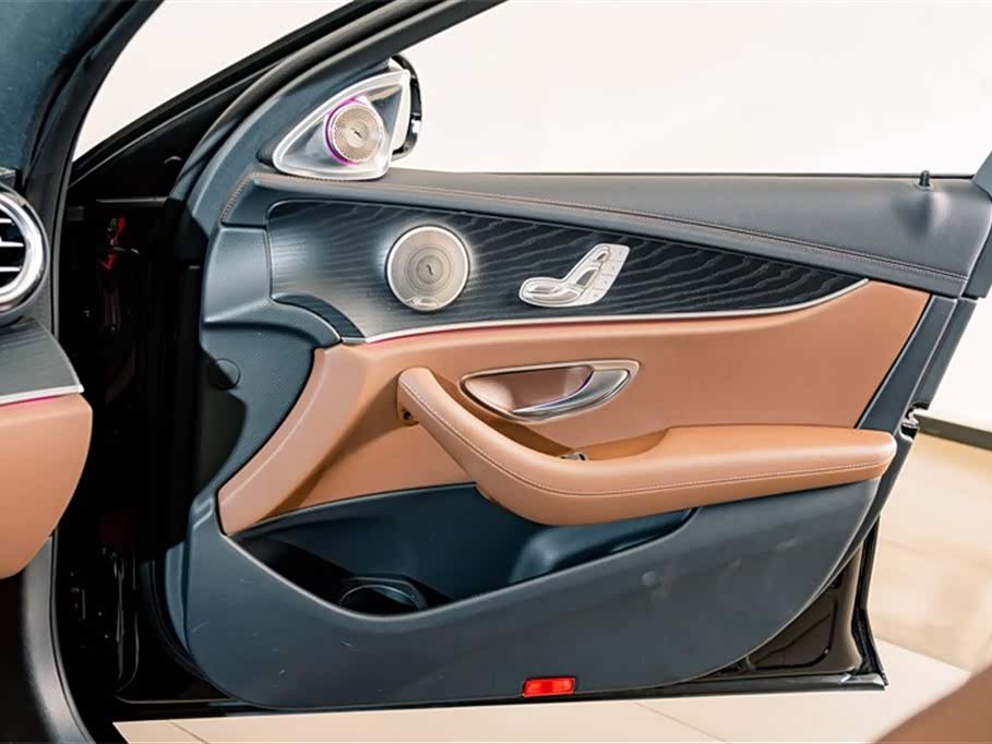 Mercedes-Benz E-class Mercedes-Benz E-class