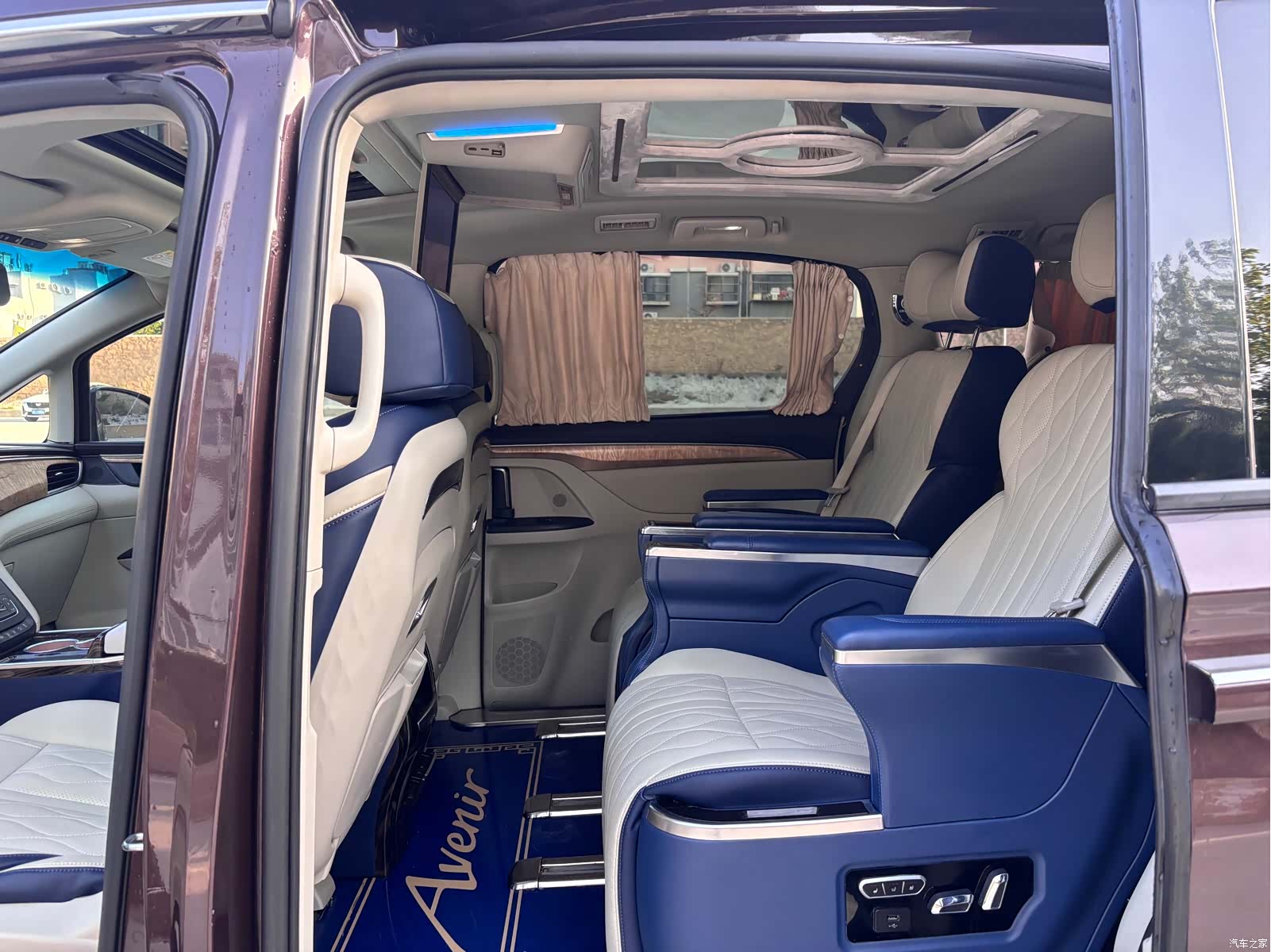 Buick GL8, 2017 17