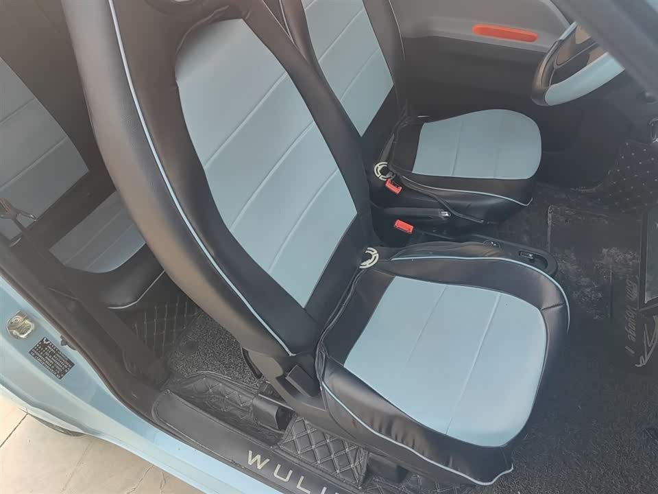 Wuling Hongguang MINIEV Wuling Hongguang MINIEV