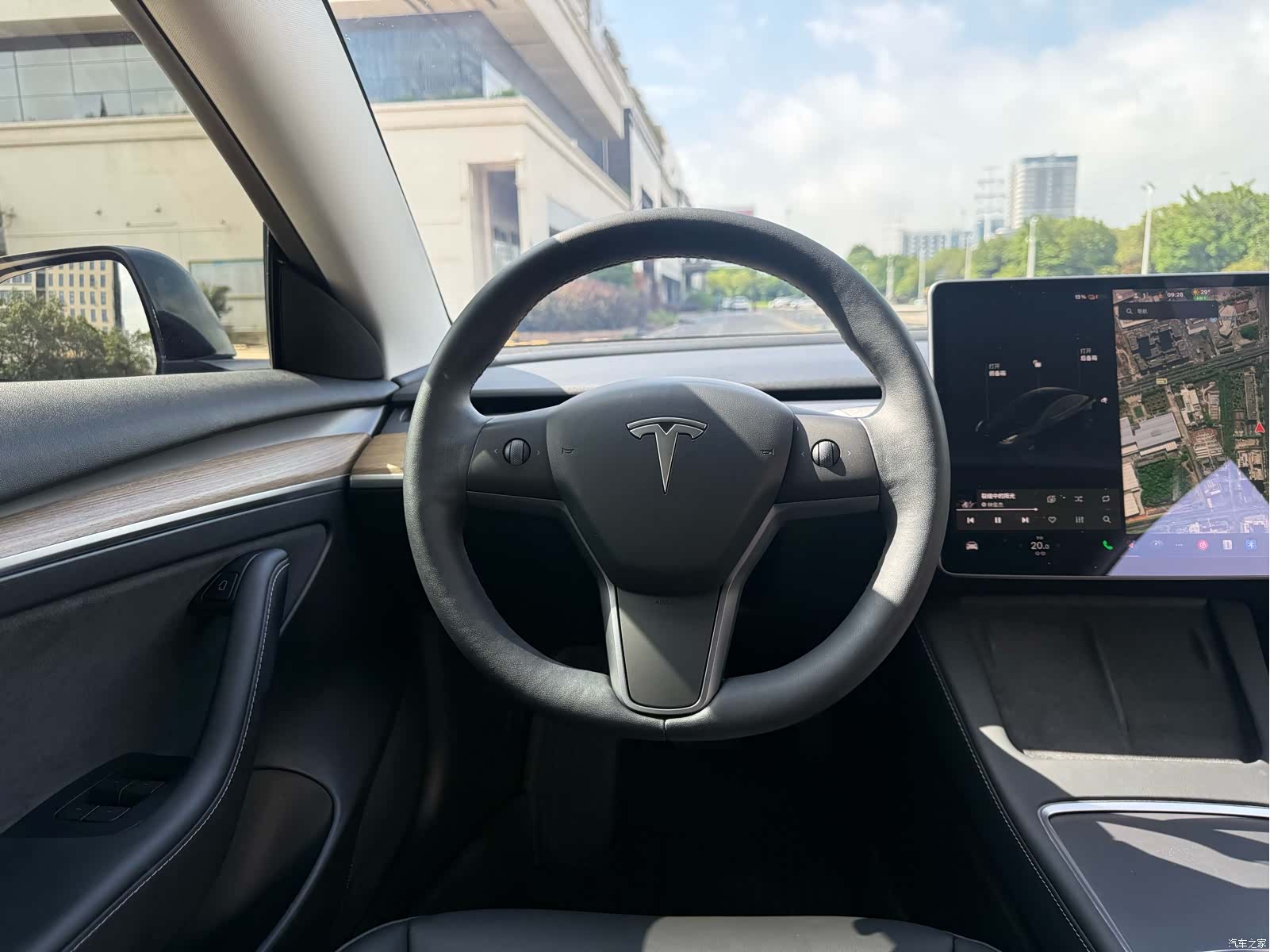 Tesla Model 3, 2021 все фото