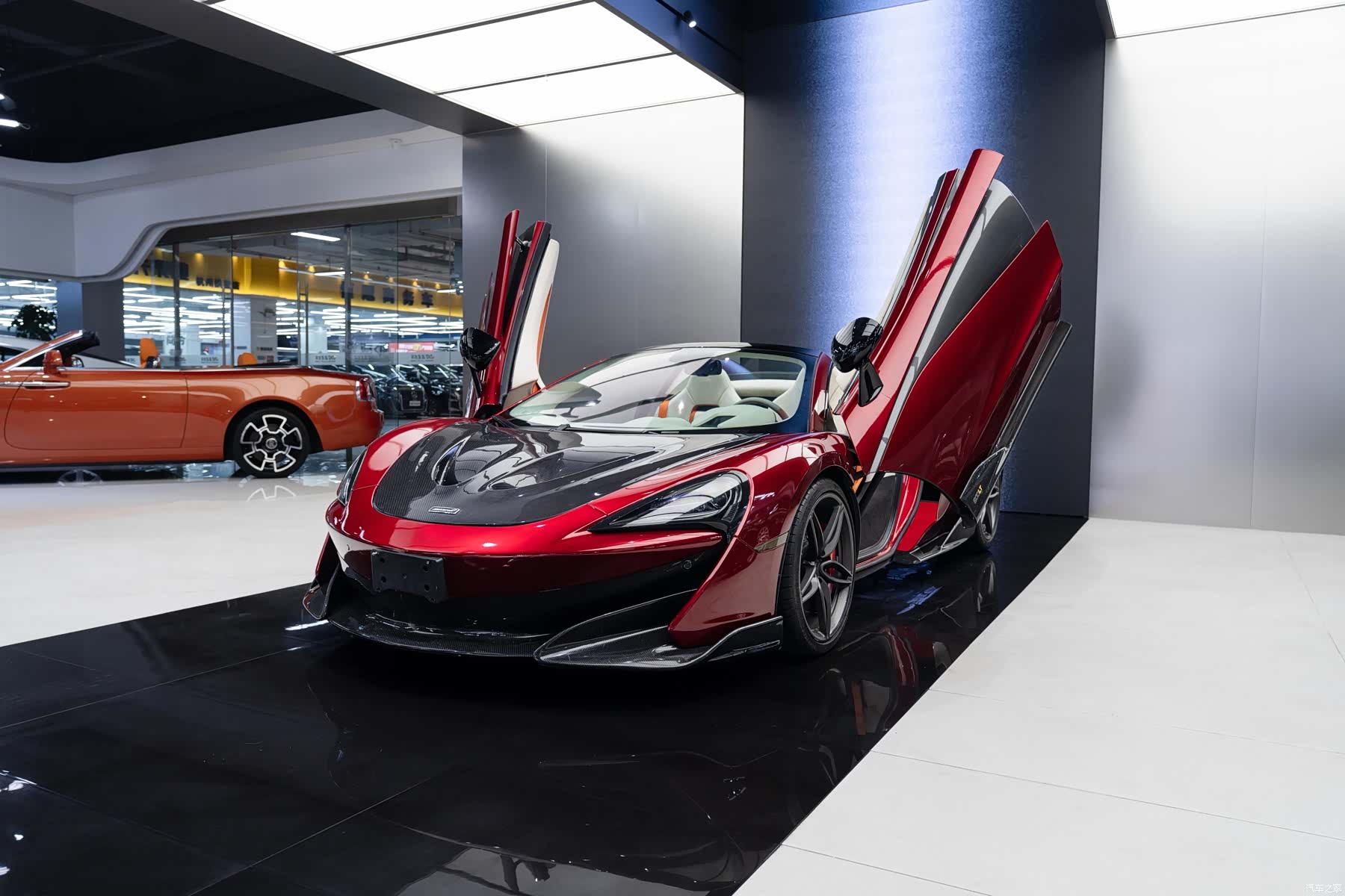 McLaren 570