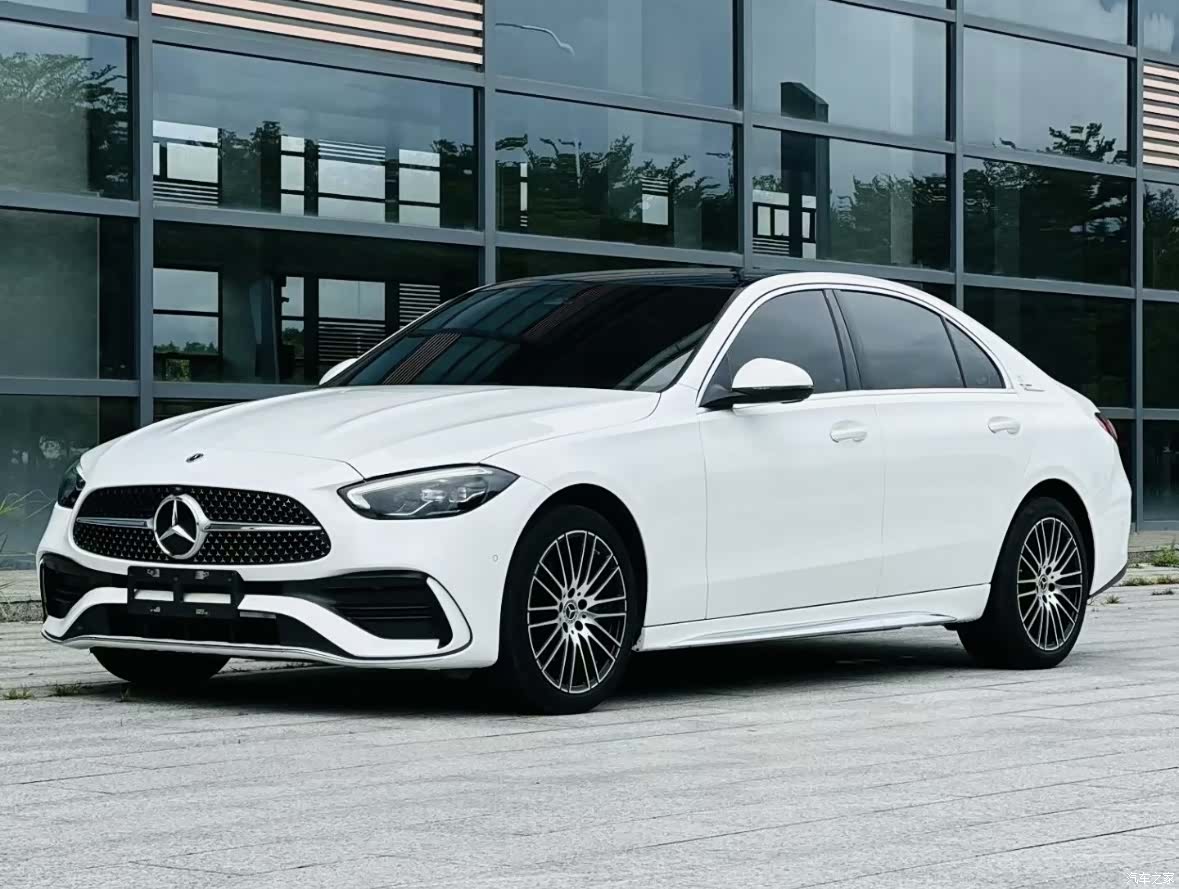 Mercedes-Benz C-Class, 2024 1