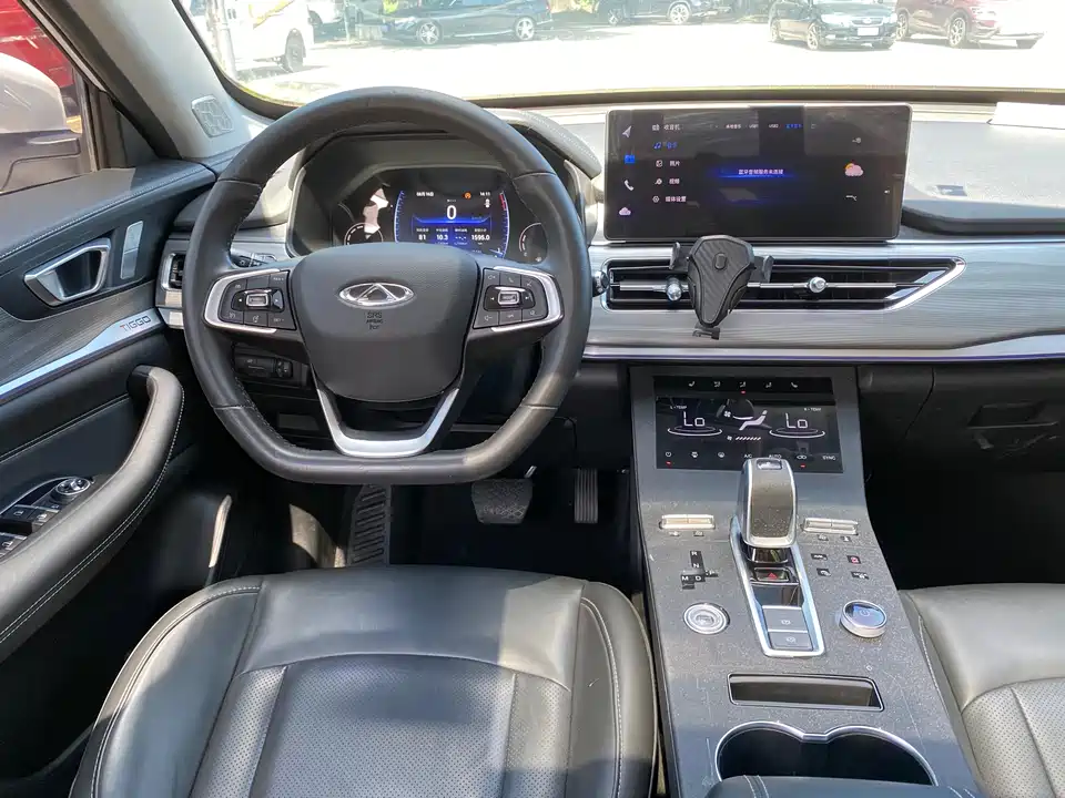 Chery Tiggo 8