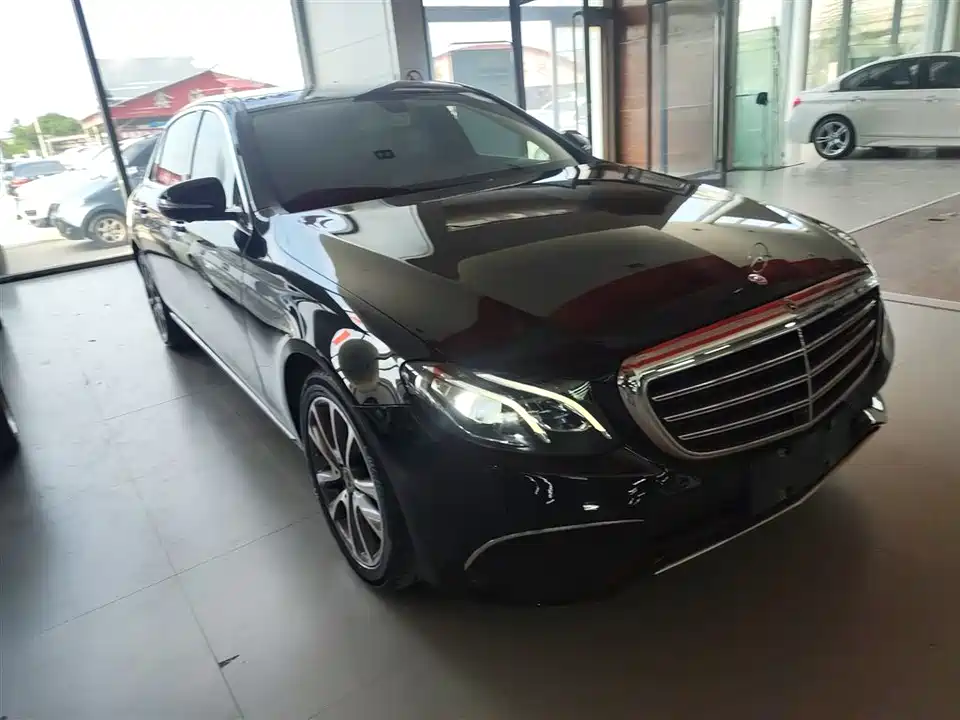 Mercedes-Benz E-class Mercedes-Benz E-class