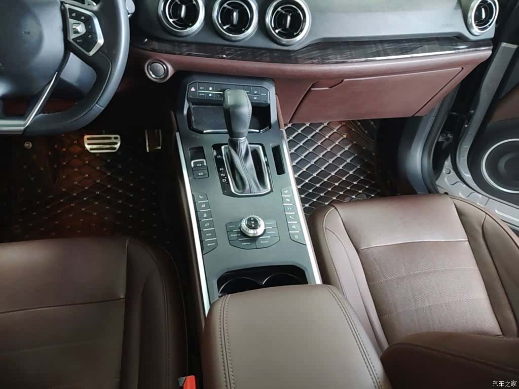 WEY VV5, 2018 14