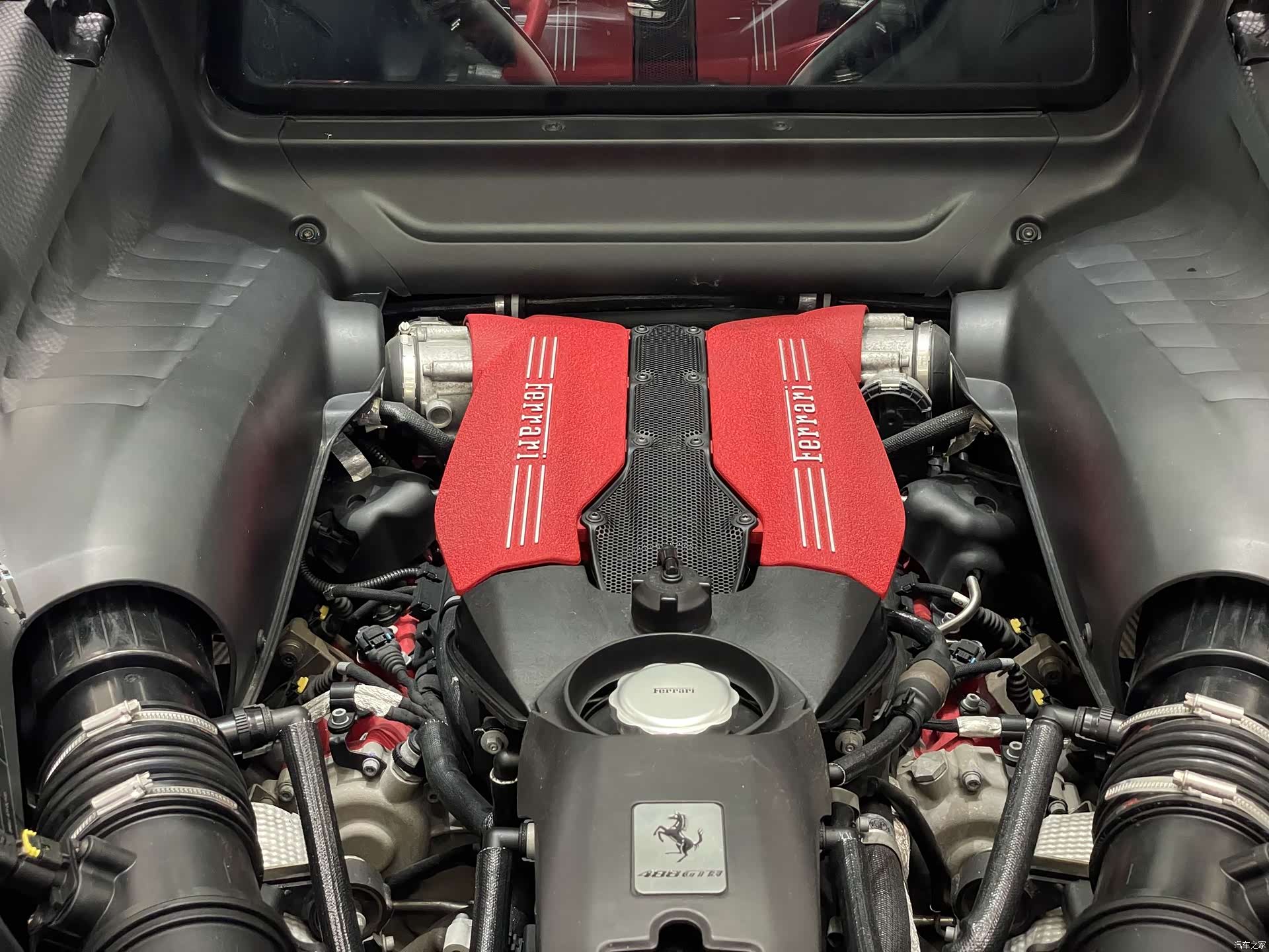 Ferrari 488, 2016 17
