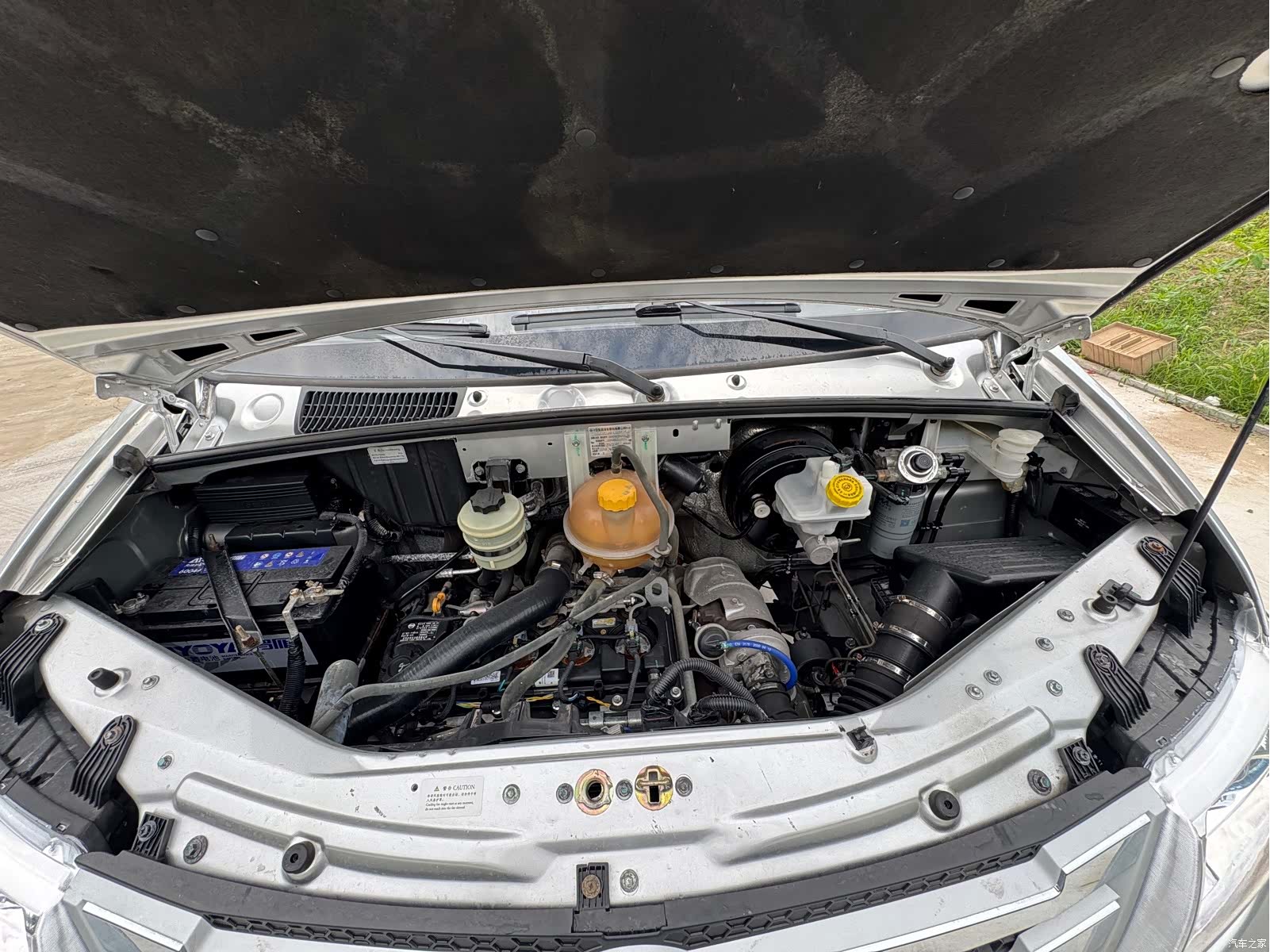 DongFeng V9, 2020 12