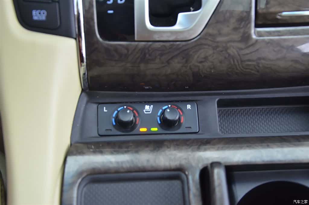 Toyota Alphard, 2020 11