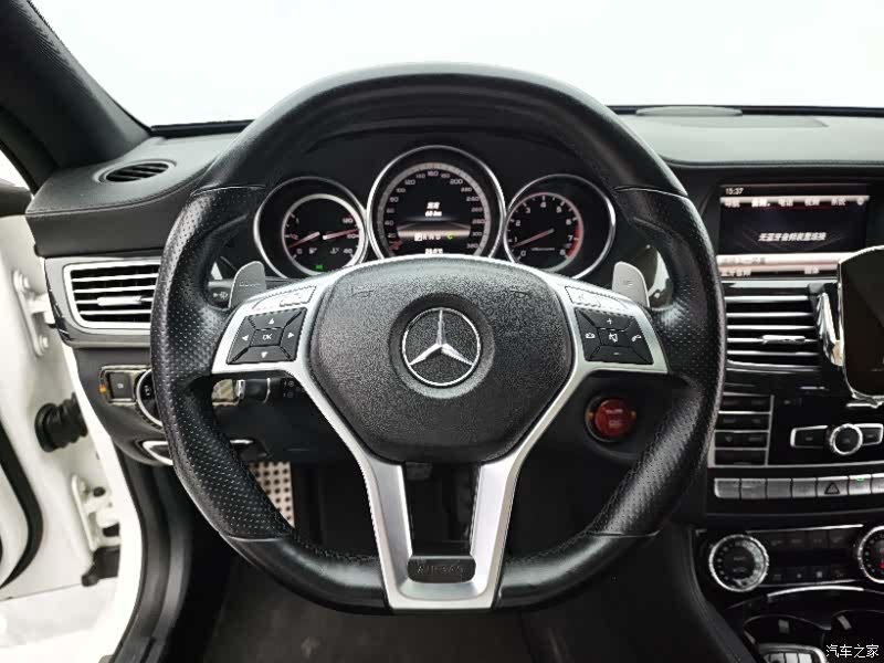 Mercedes-Benz CLS, 2013 11