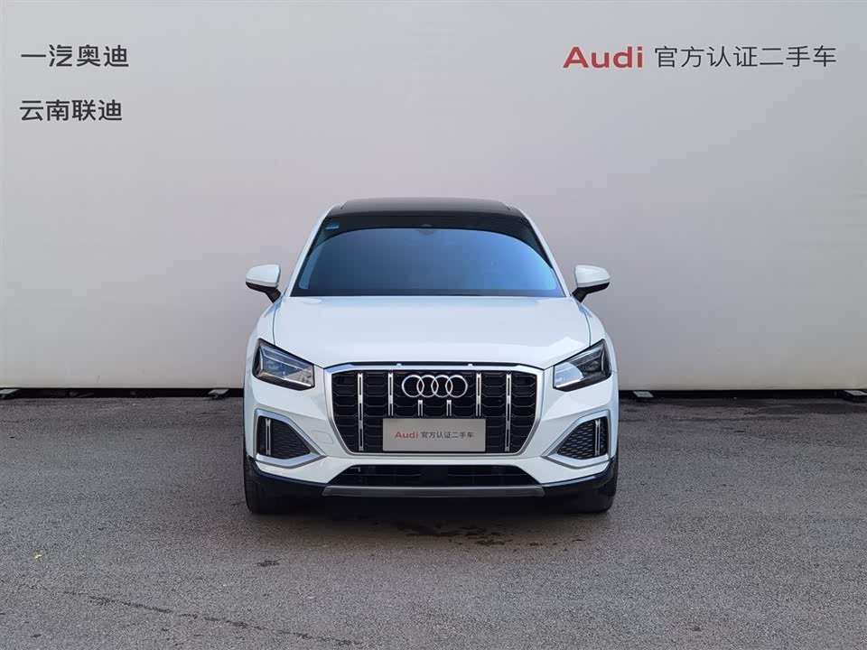 Audi Q2L Audi Q2L
