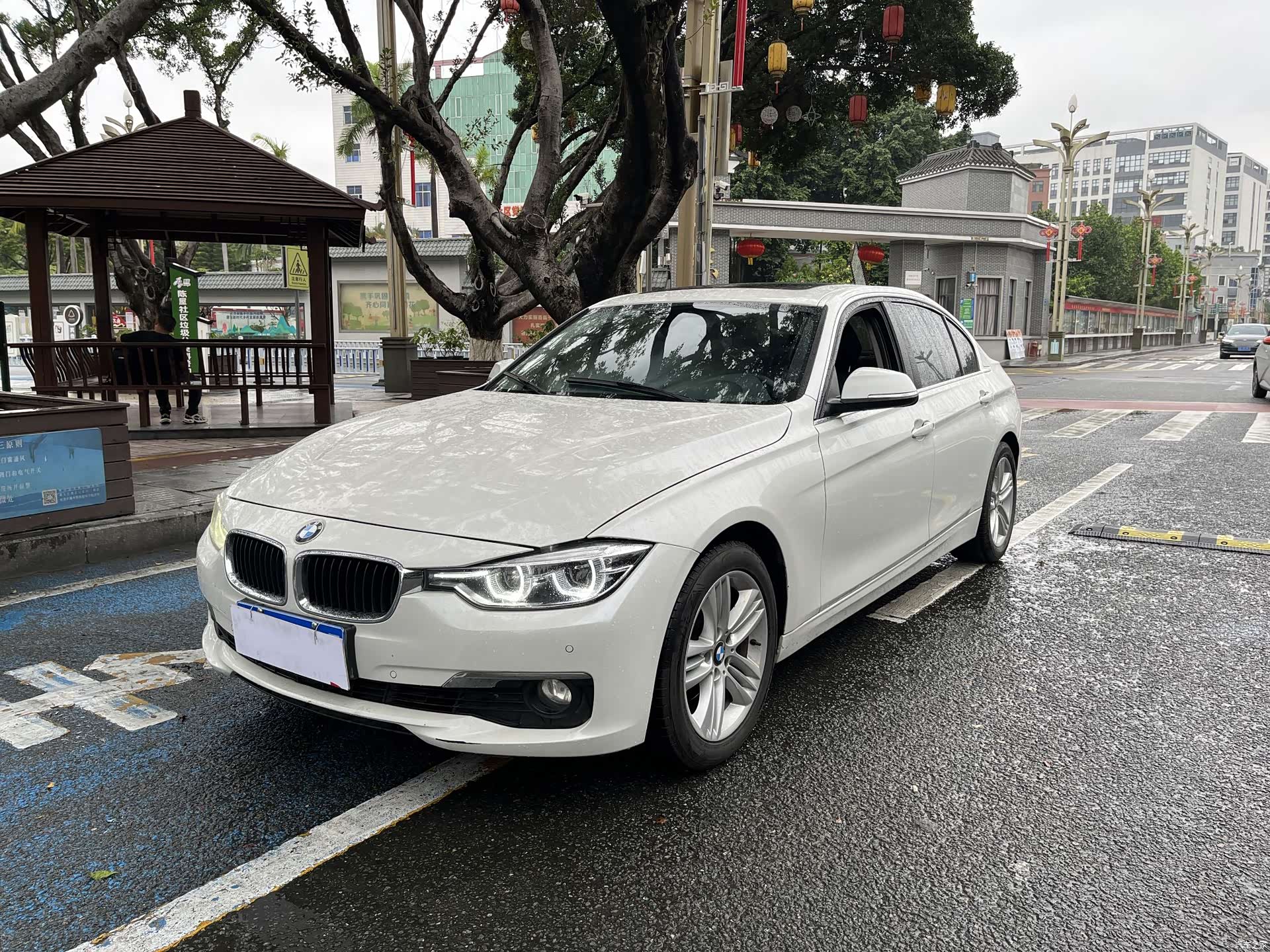 BMW 3 Series, 2016 1