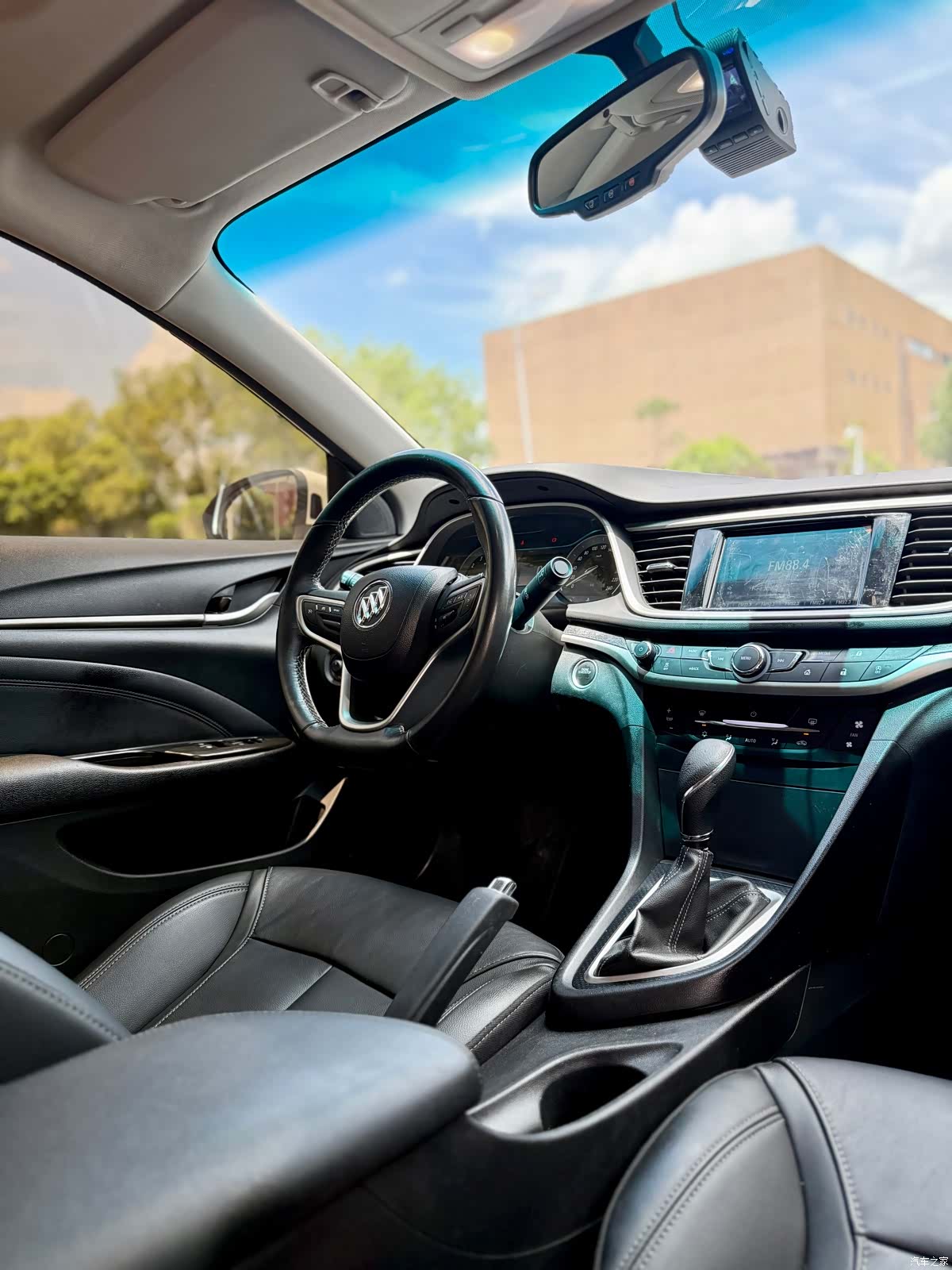 Buick V, 2019 все фото