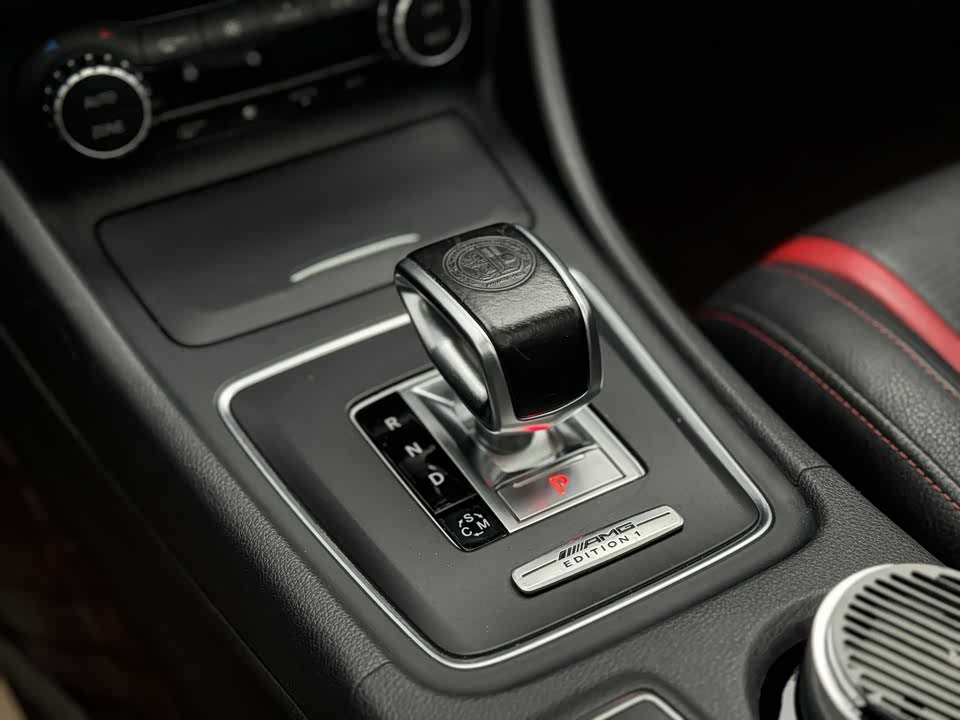 Mercedes-Benz CLA AMG