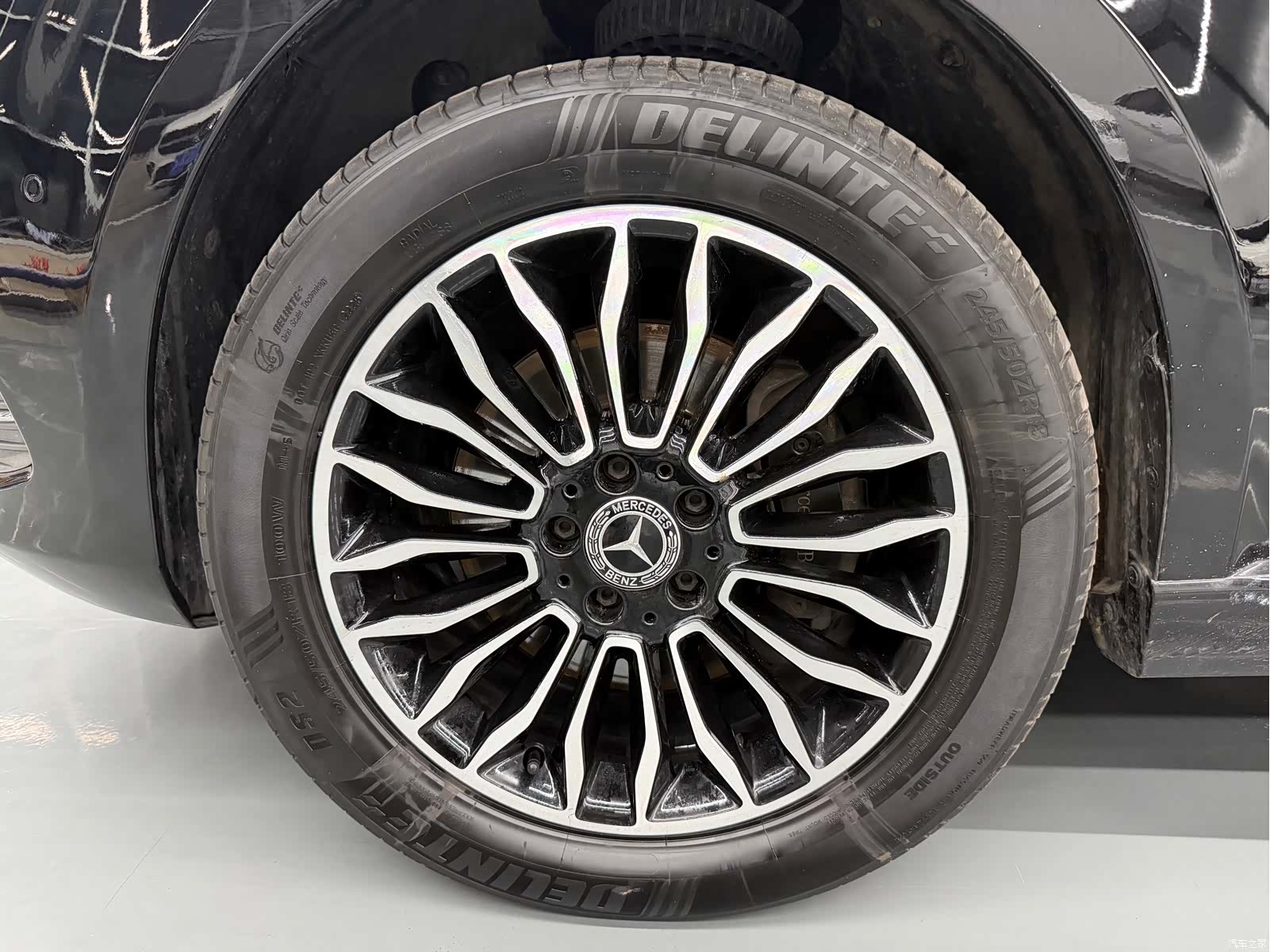 Mercedes-Benz V-Class, 2020 16