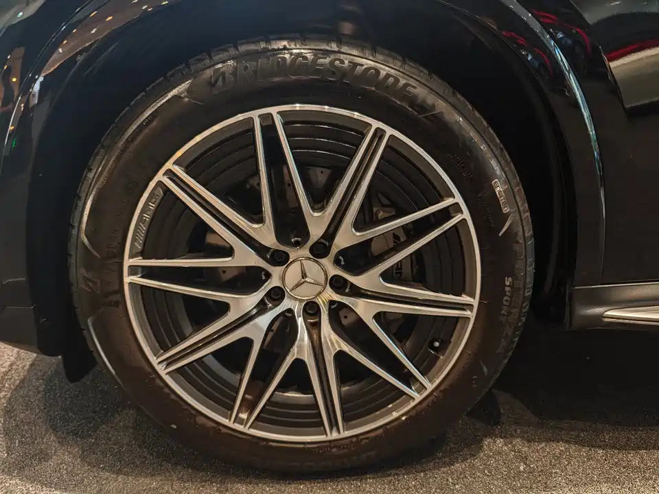 Mercedes-Benz GLC AMG