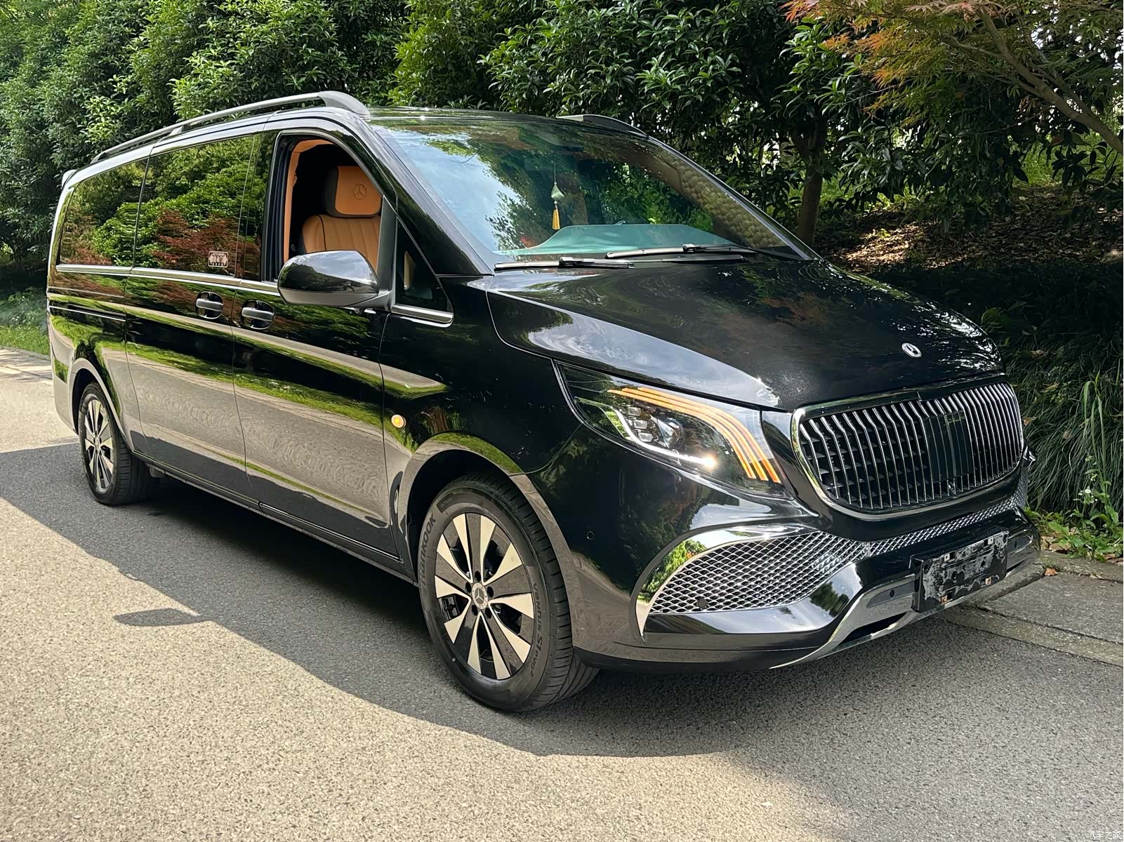 Mercedes-Benz 7, 2024 2