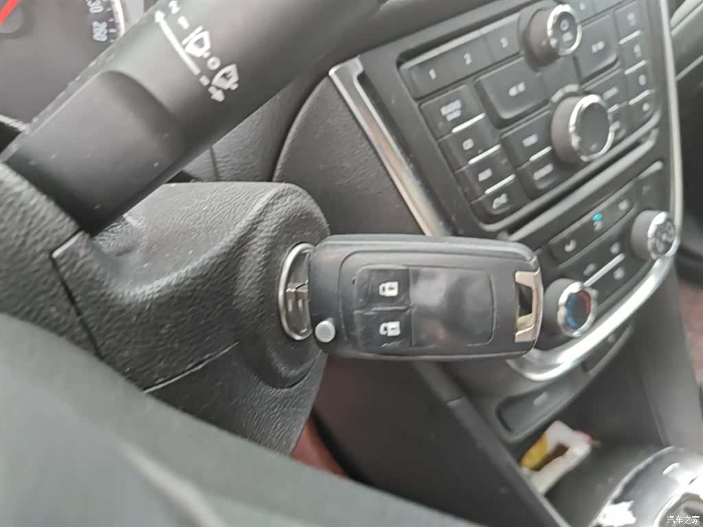 Buick Encore, 2015 9