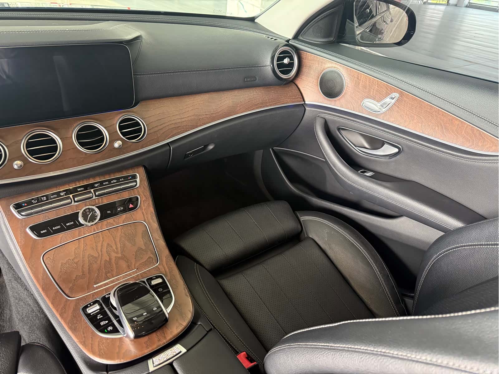 Mercedes-Benz E-Class, 2018 13