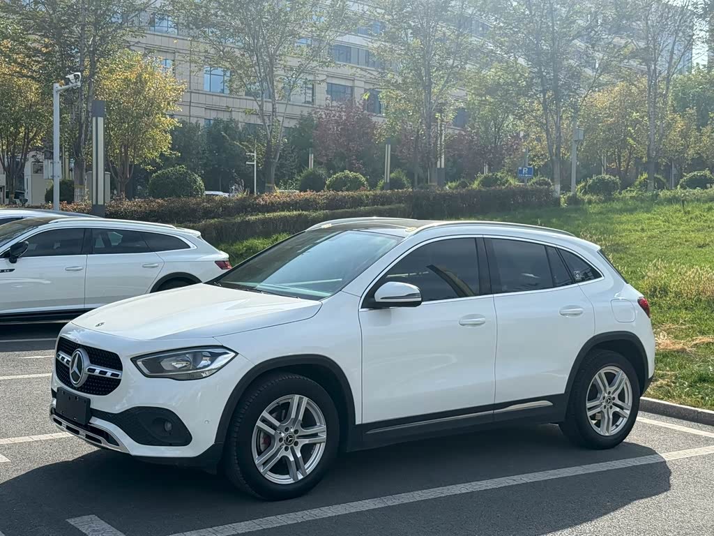 Mercedes-Benz GLA 2020 GLA 180