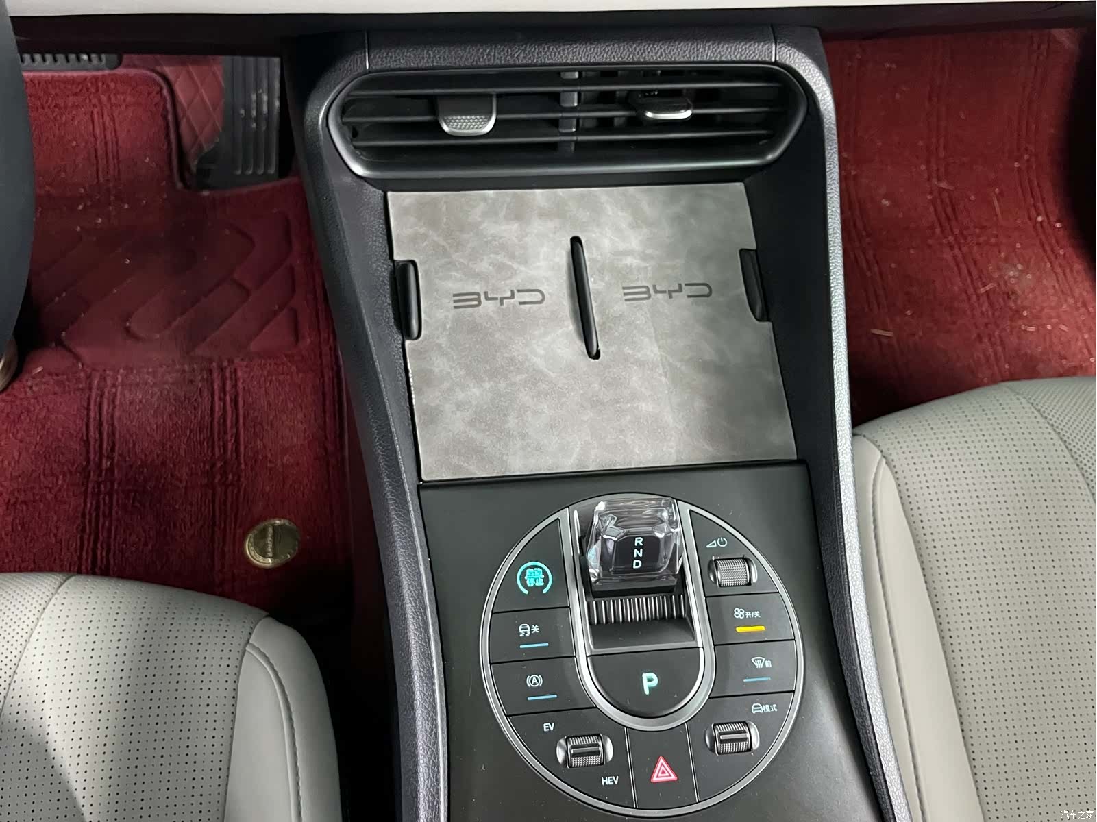 BYD Seal, 2025 12