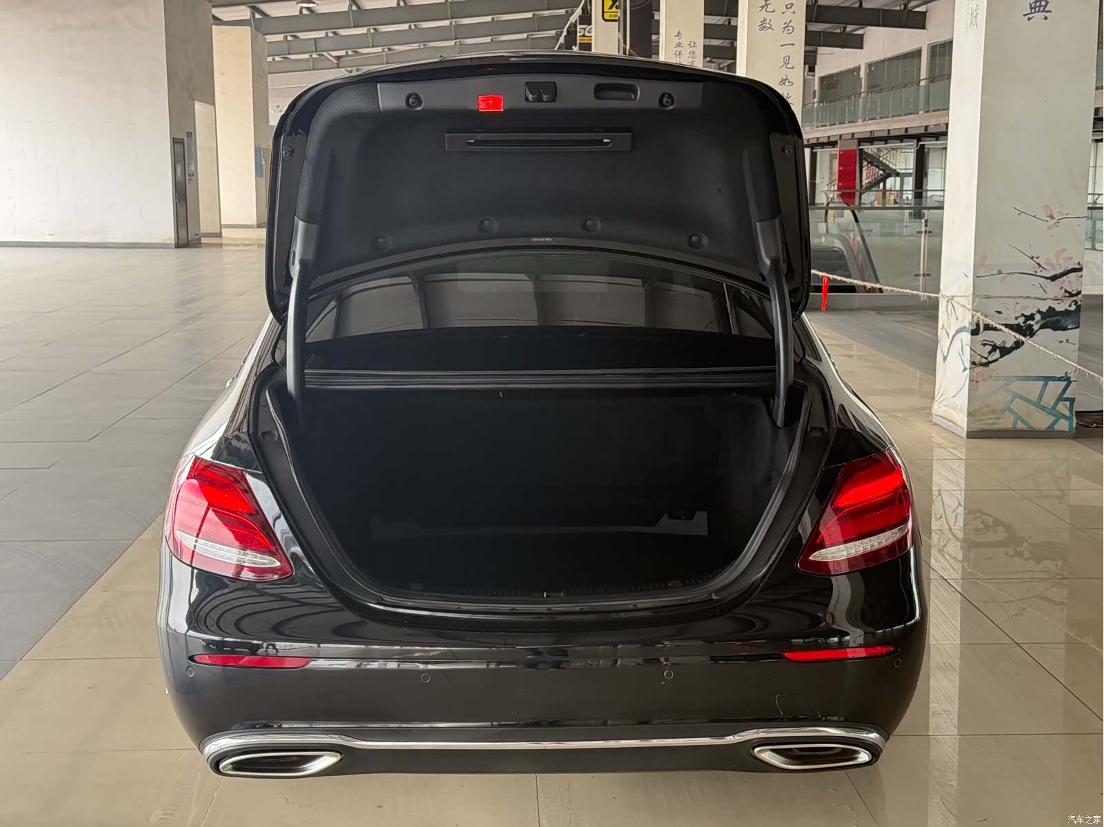 Mercedes-Benz E-Class, 2018 6