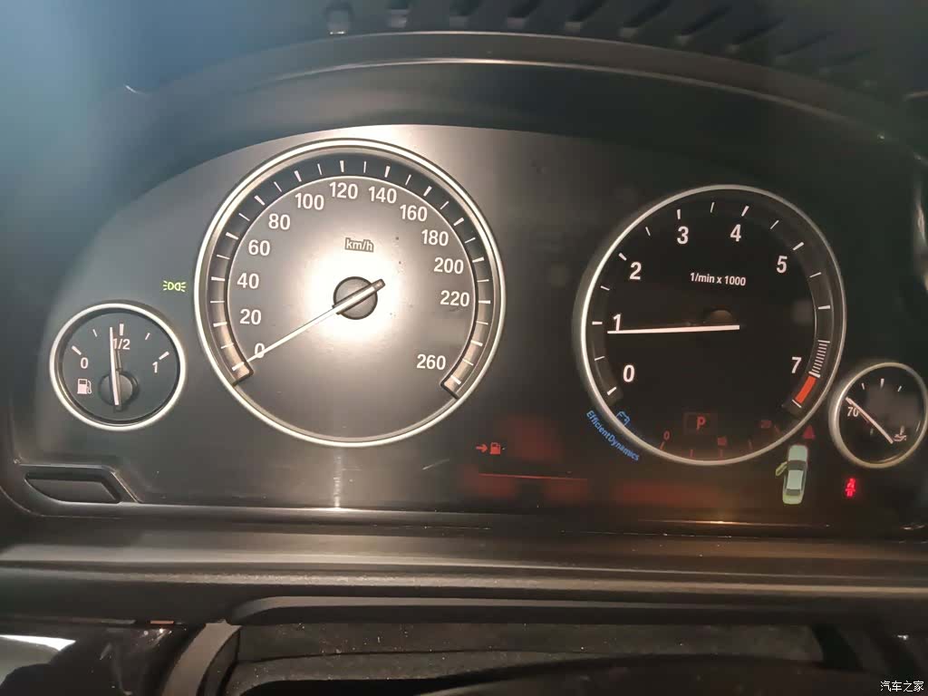 BMW 5 Series, 2015 4