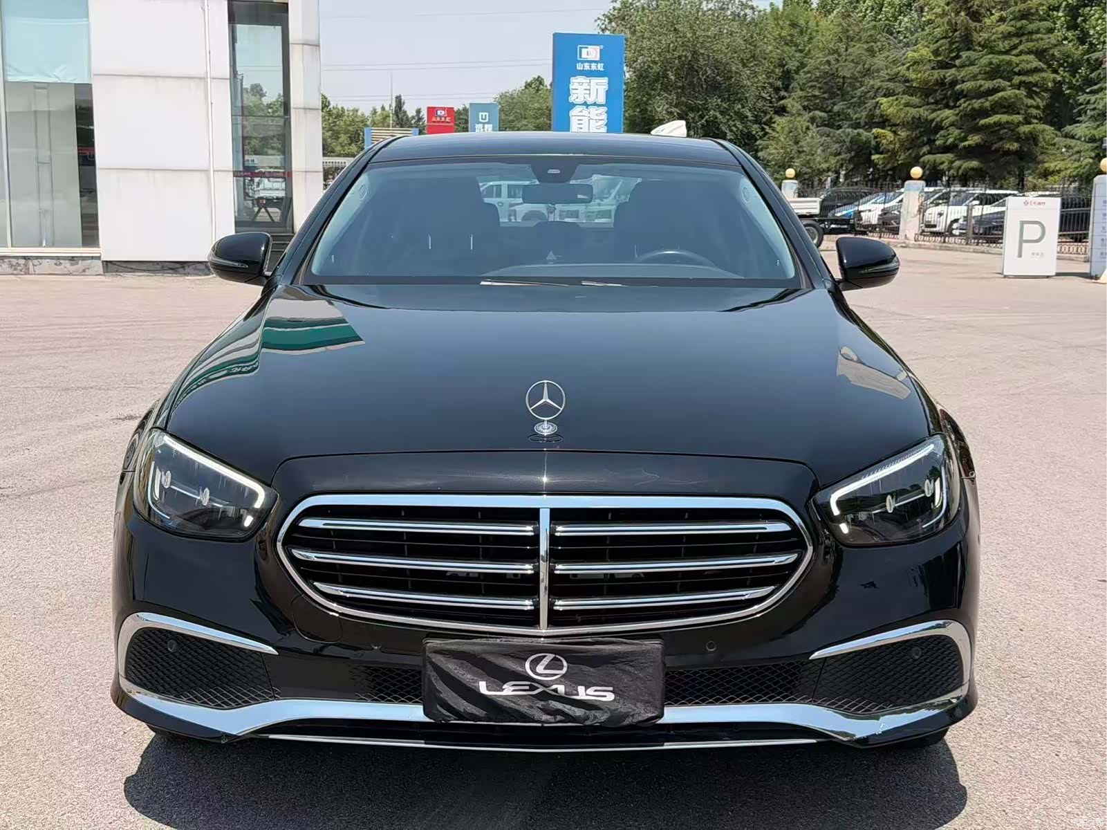 Mercedes-Benz E-Class, 2021 1