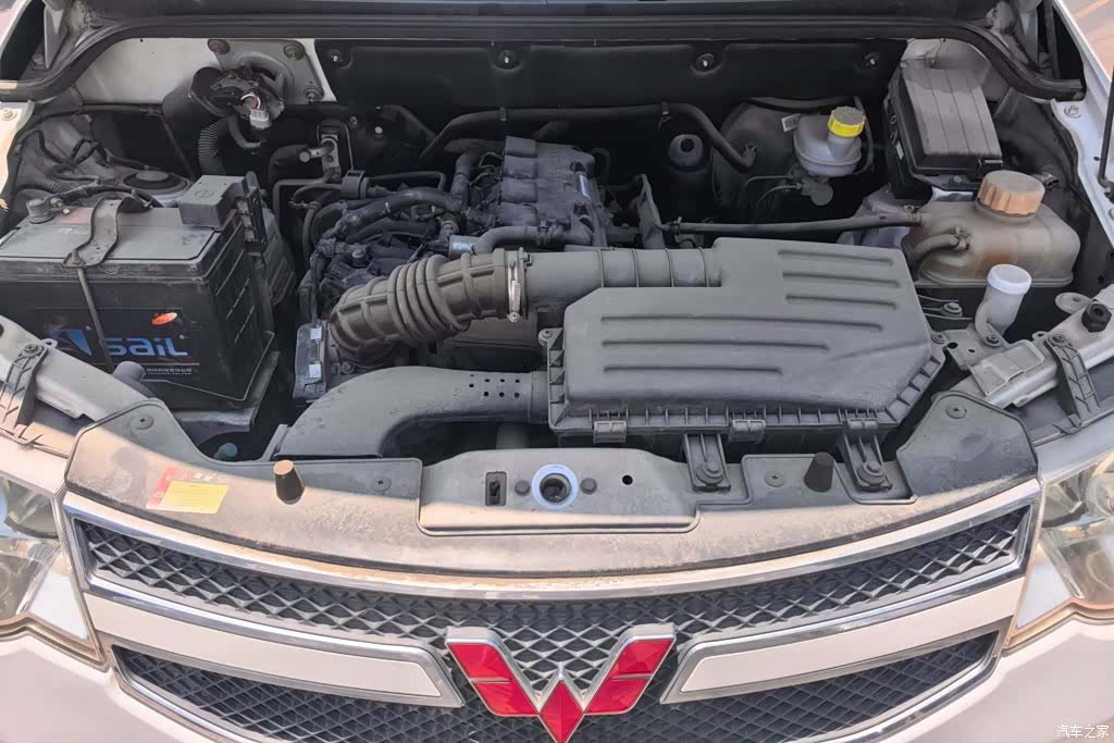 Wuling Hongguang, 2016 10