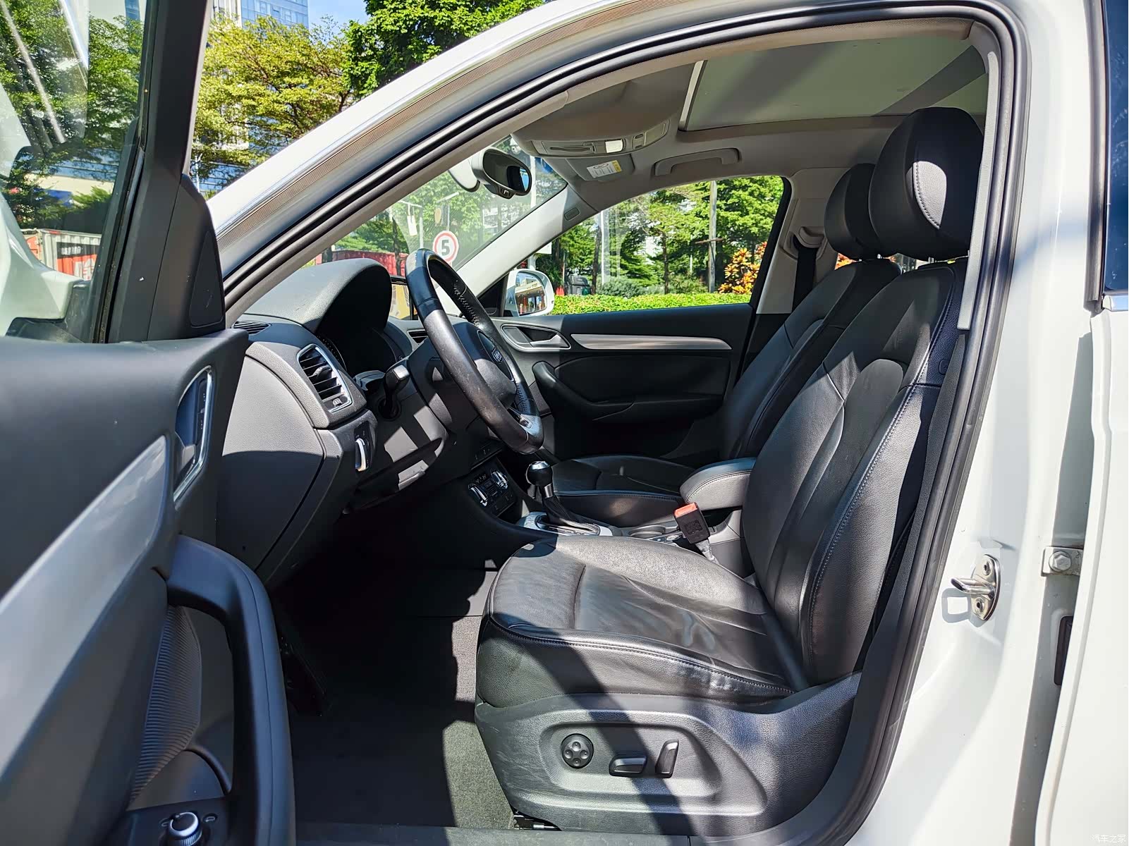 Audi Q3, 2014 4