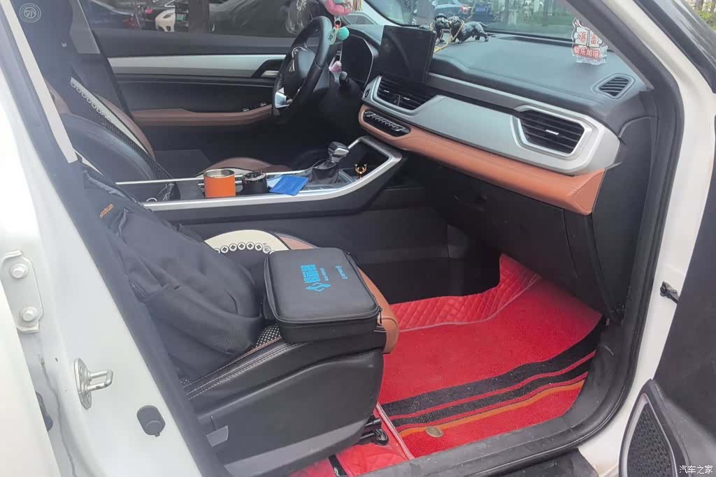 Geely X6, 2020 8