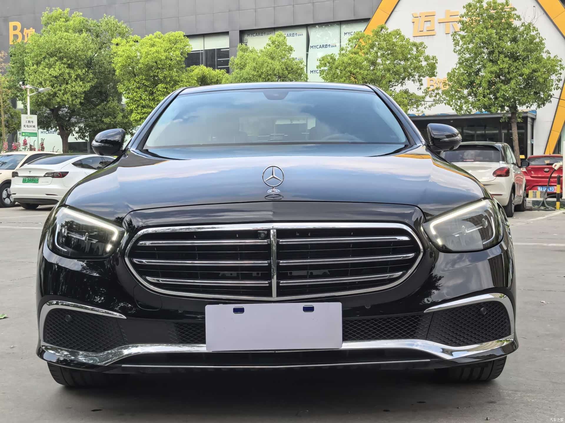 Mercedes-Benz E-Class, 2023 2