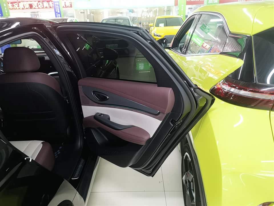BYD Seal 07 DM-i BYD Seal 07 DM-i